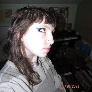 Meet your Posher, Maddie